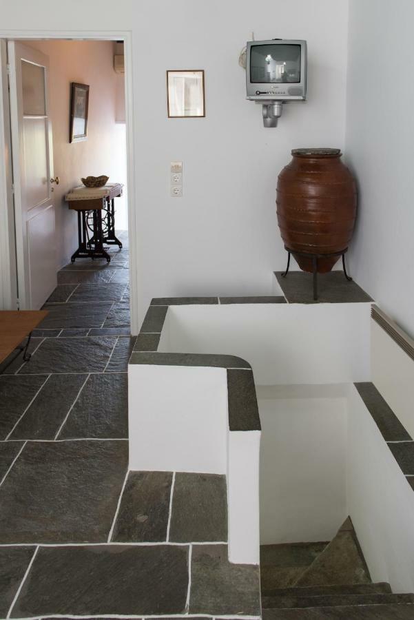 Aris & Maria Houses Kastron  ภายนอก รูปภาพ