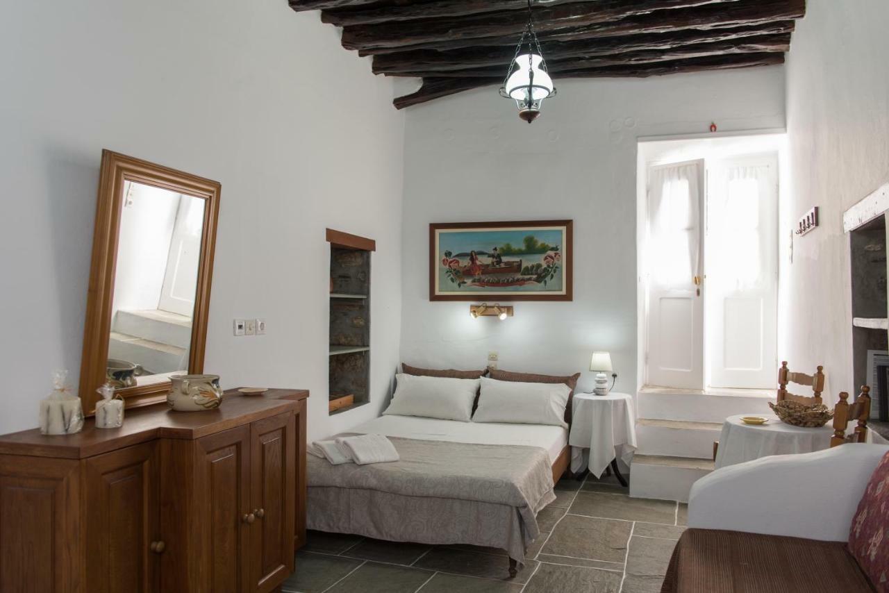Aris & Maria Houses Kastron  ภายนอก รูปภาพ