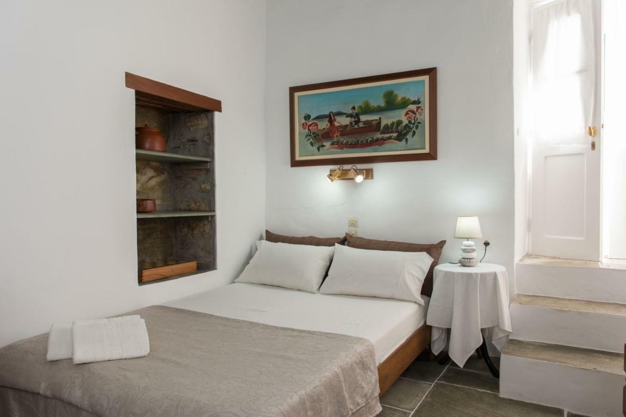 Aris & Maria Houses Kastron  ภายนอก รูปภาพ