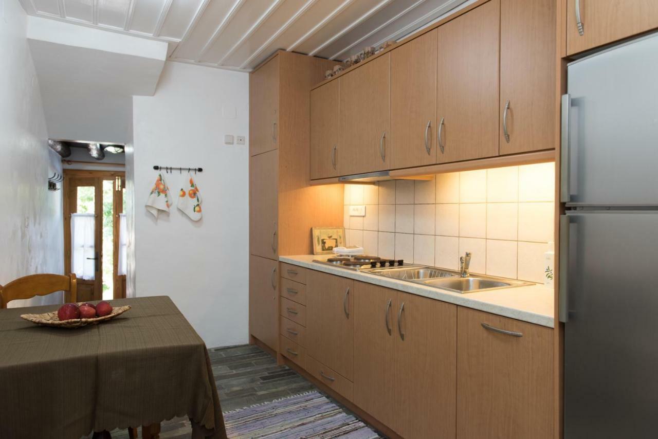 Aris & Maria Houses Kastron  ภายนอก รูปภาพ