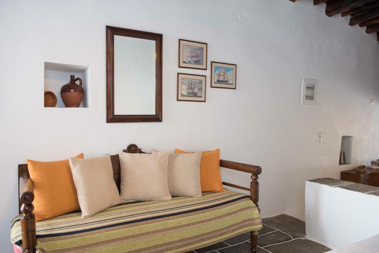 Aris & Maria Houses Kastron  ภายนอก รูปภาพ