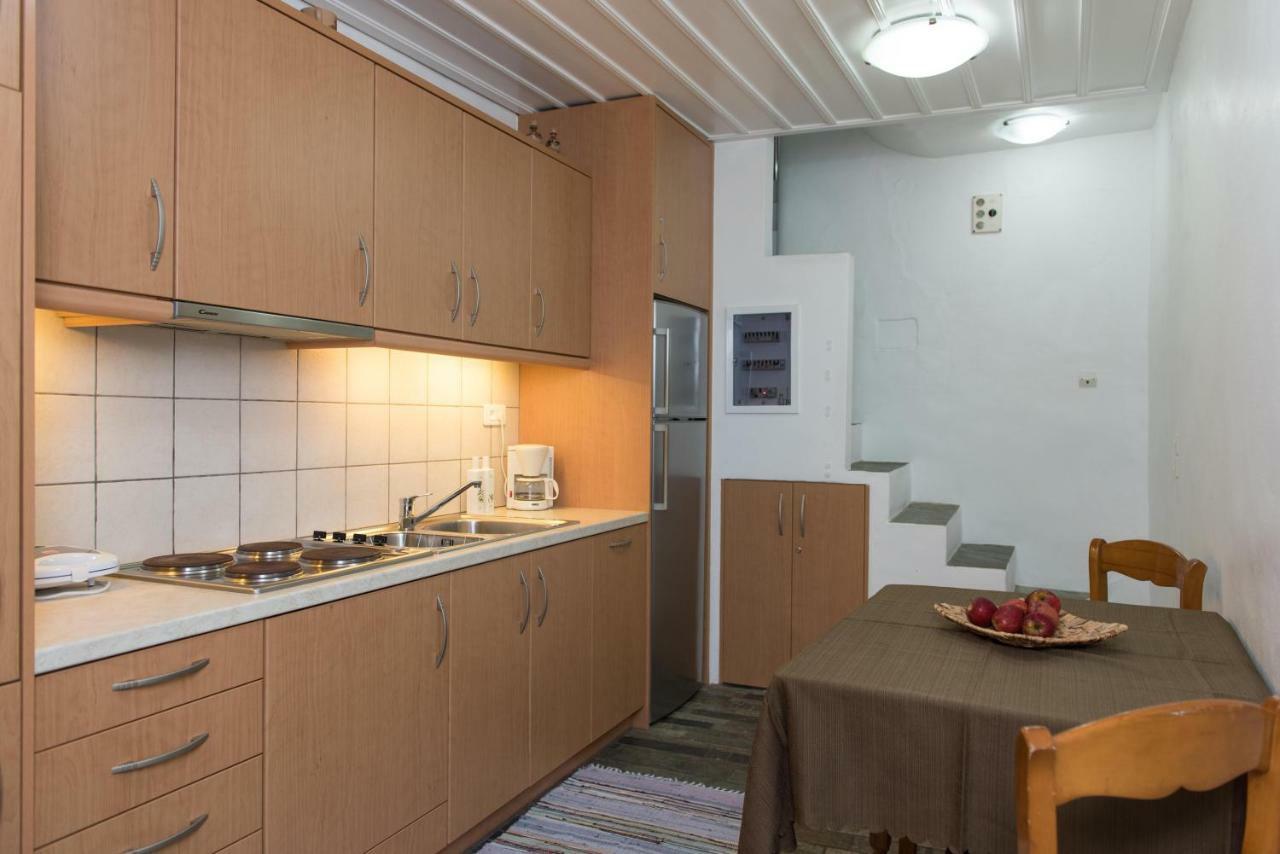 Aris & Maria Houses Kastron  ภายนอก รูปภาพ