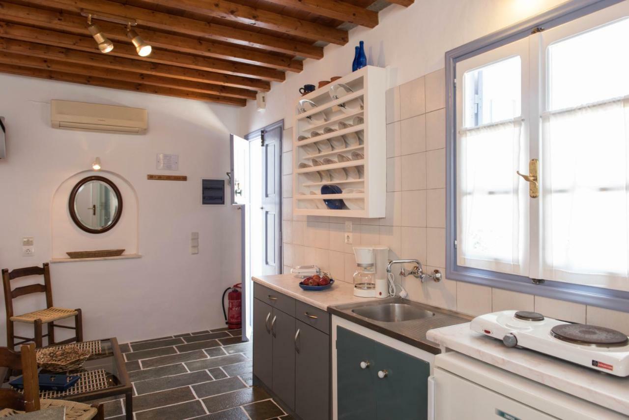 Aris & Maria Houses Kastron  ภายนอก รูปภาพ